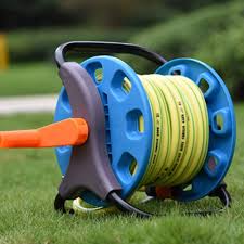 Carrete Universal para Manguera de Agua - Organizador Fijo y Práctico