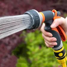 Pistola de Agua Ajustable para Jardín